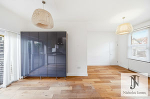 Photo 11- click for photo gallery